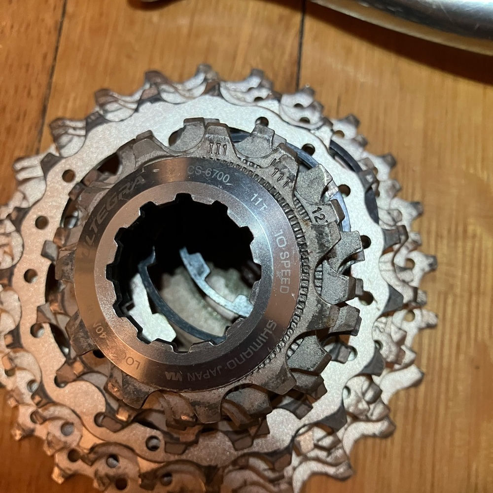 Shimano Dura-Ace STI shifters Shimano Ultegra Cassette - Picture 3 of 4